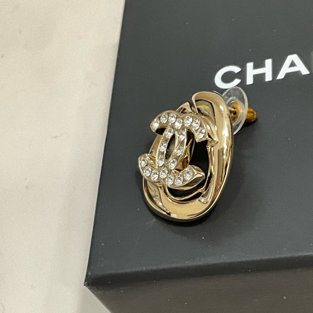Chanel CC Crystal Logo Gold Statement Earrings Large - Picture 4 of 12